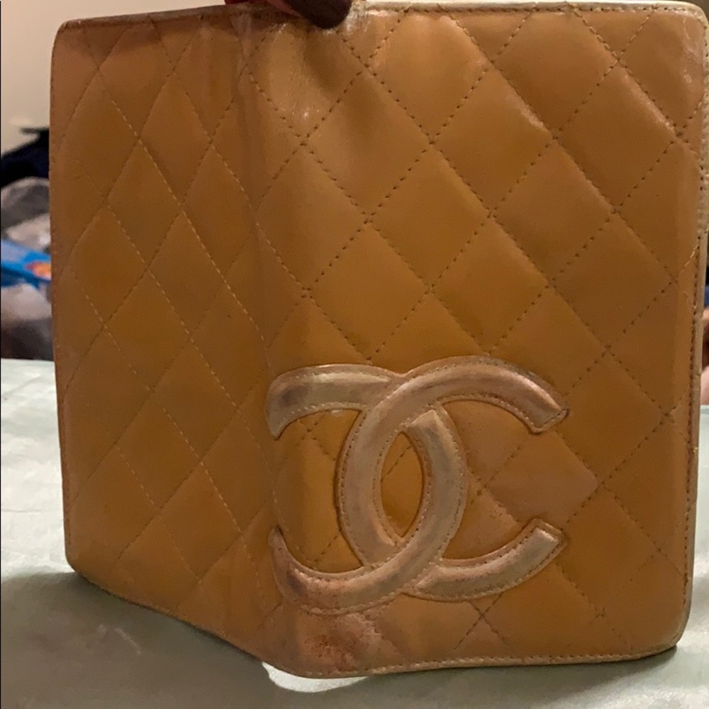vintage authentic Chanel wallet